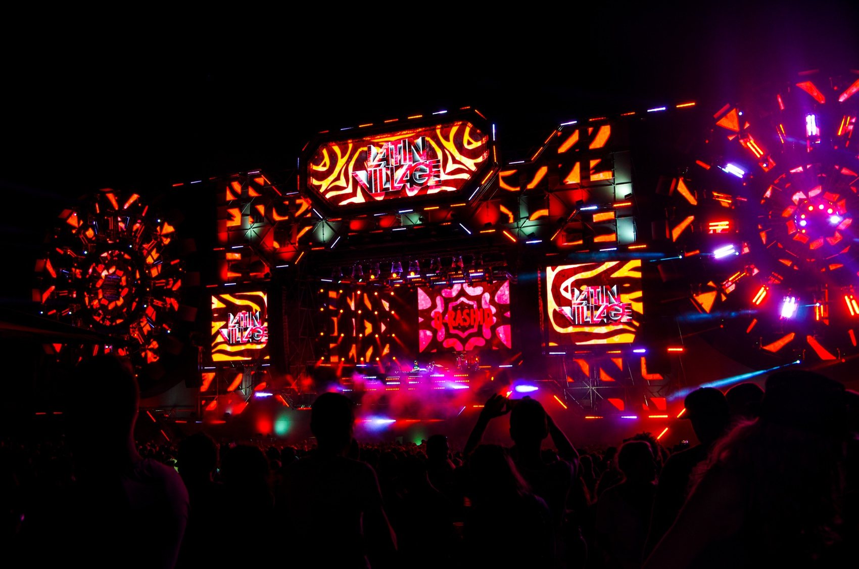 Festival stage photography